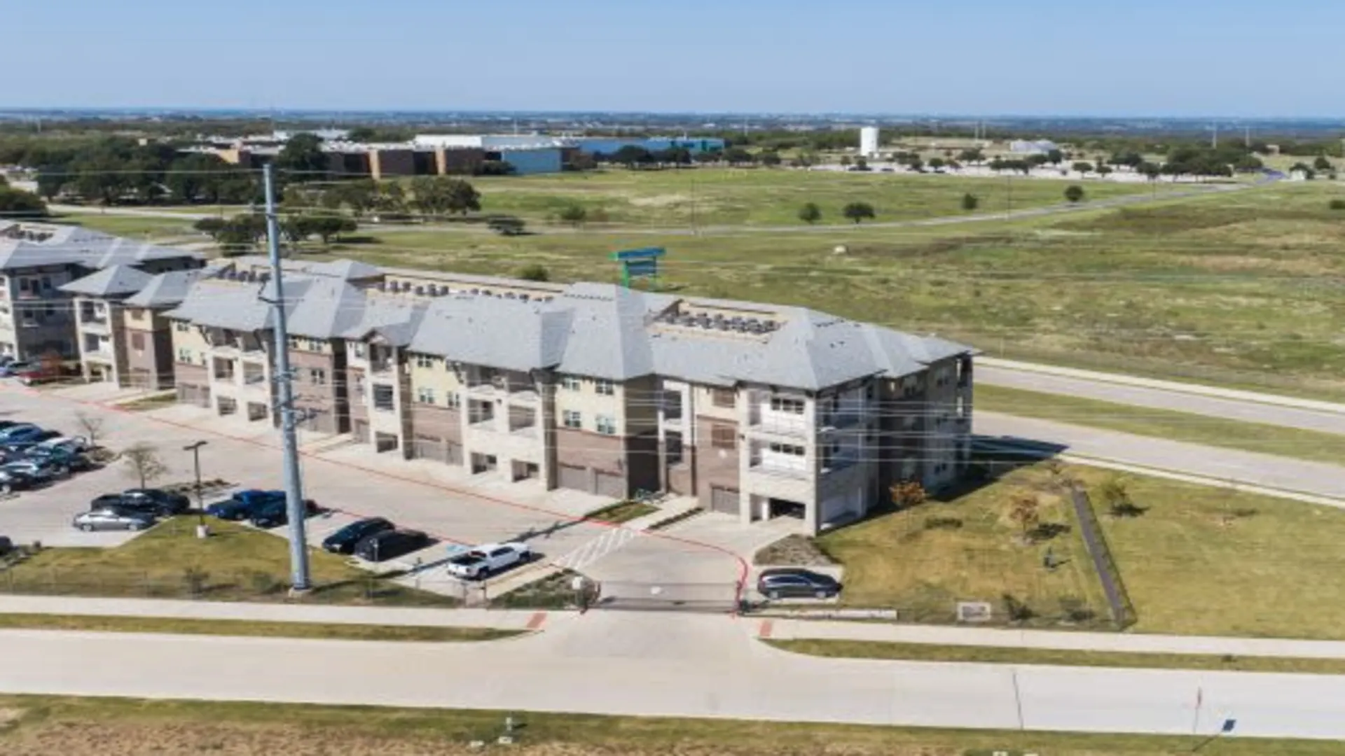 an aerial view of a large apartment complex at The Discovery Park